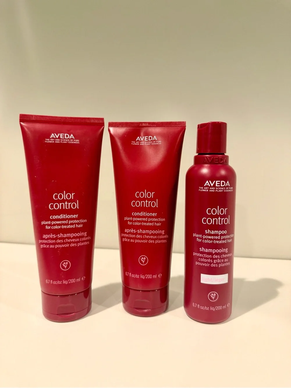AVEDA Color Control Shampoo & Conditioner Set - Travel Set Incl.